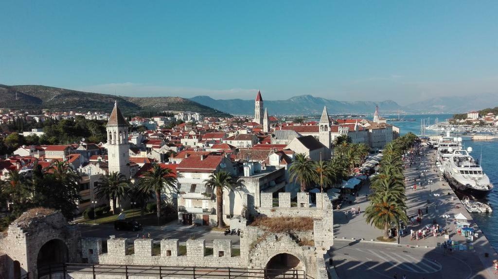 Villa Bubi Trogir Exterior foto